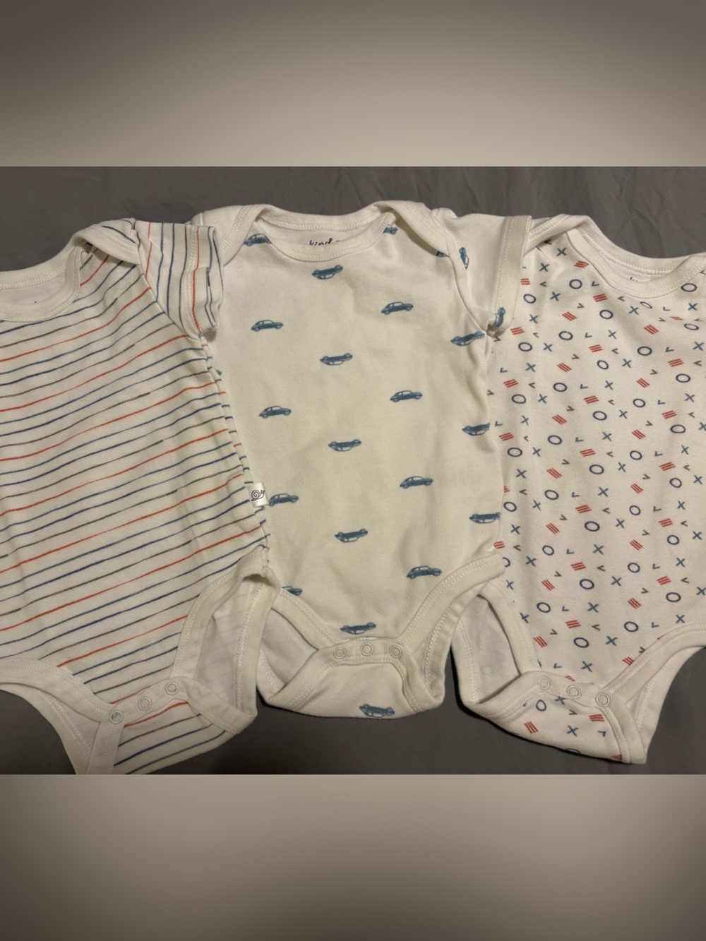 Tiny Kind 3-6M Organic Cotton Short Sleeve Bodysuit (3 Pack)